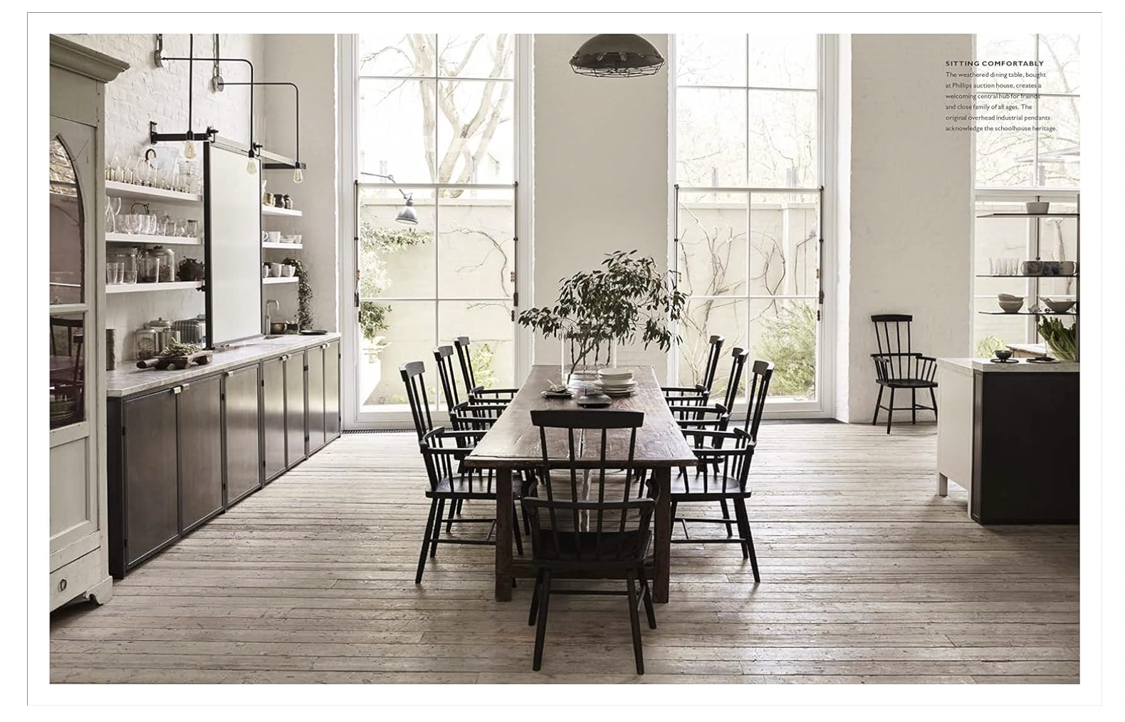 Libro Art of Living with White