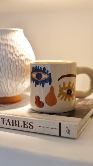 Taza Horus