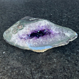 Geoda de amatista 1077g