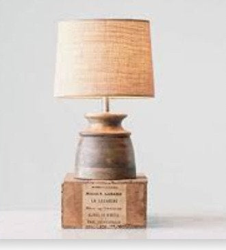 Lampara de mesa wood
