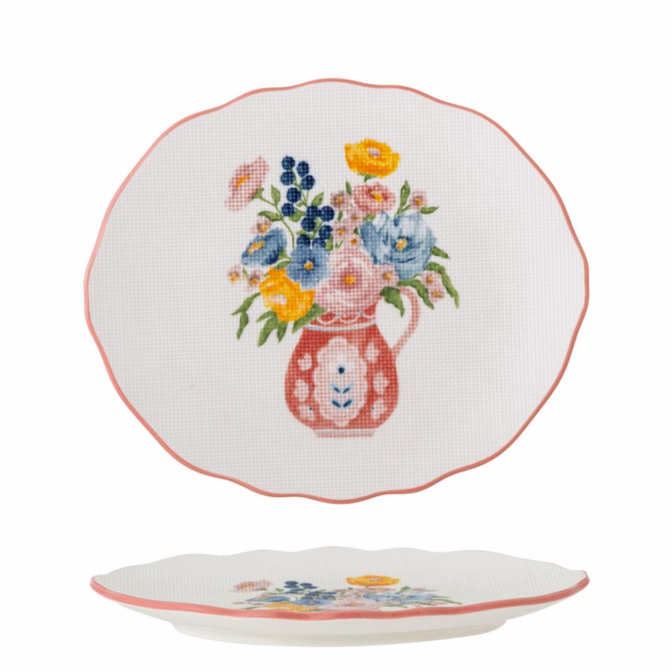 Plato Dorothy rosado